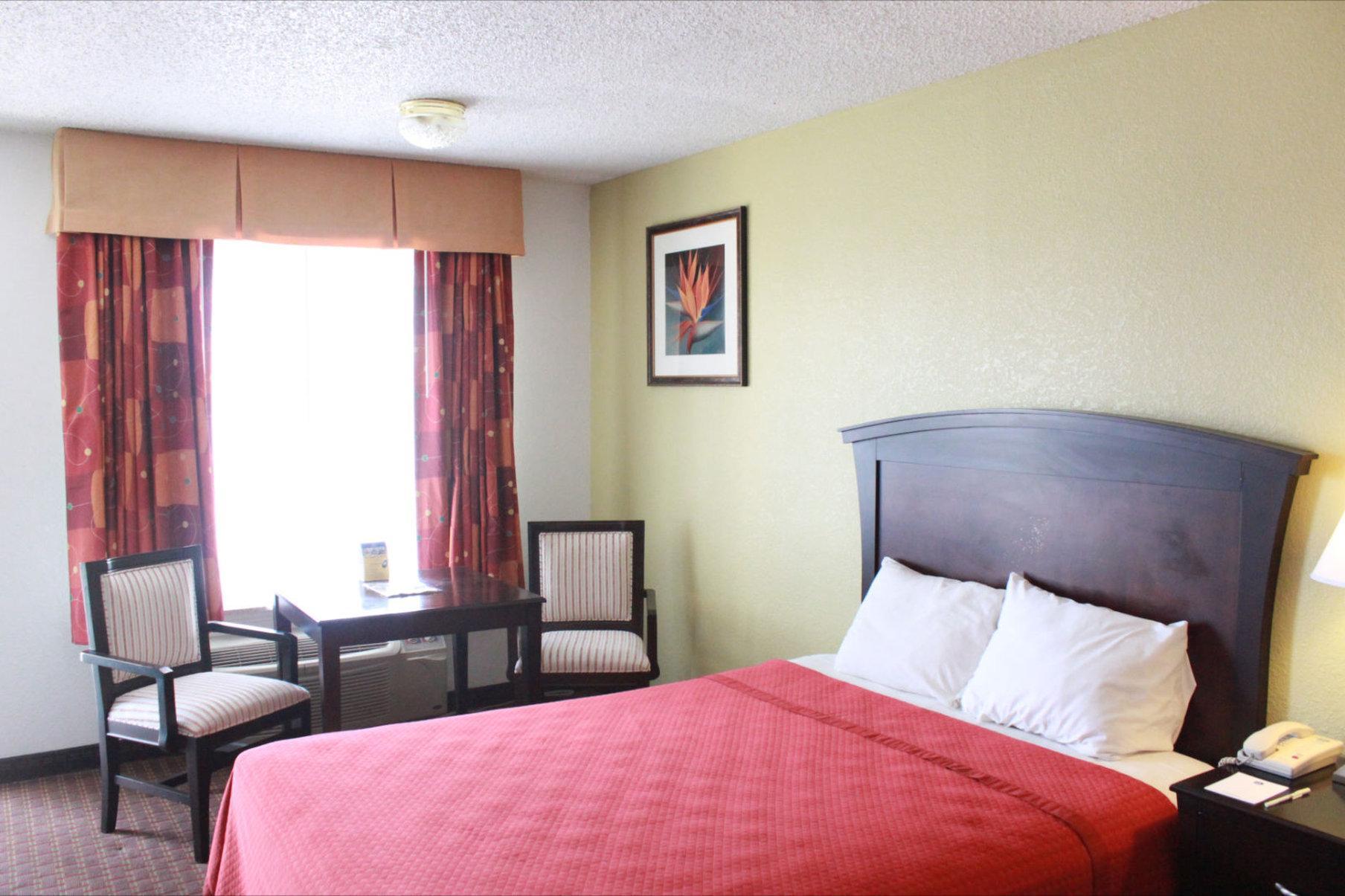 Quality Inn Plainview Room photo